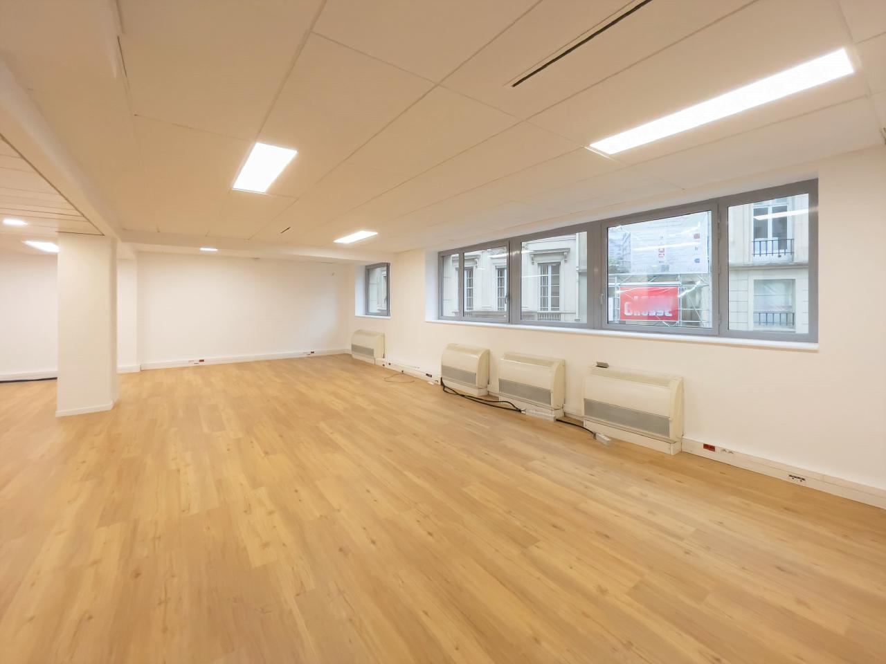 Bureau Paris 239m² Location bureau Paris OLBUR2100751 8